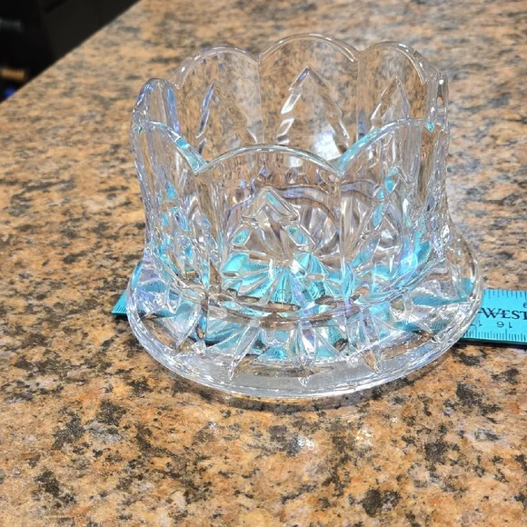 Elegant Crystal Candle Holder - Picture 8 of 8